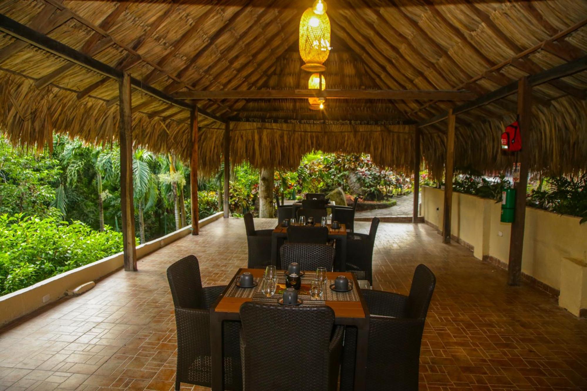 Nyia Boutique Hotel El Curval Exterior foto